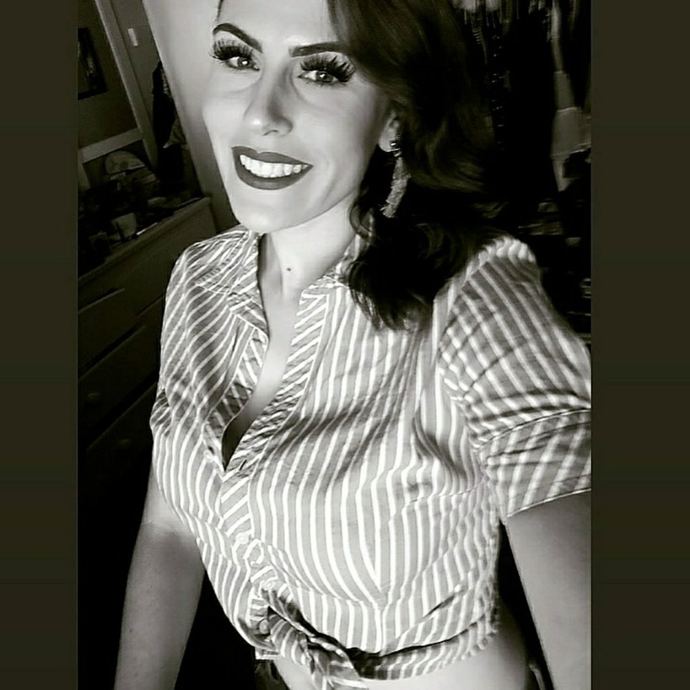 Meet your Posher, Victoria